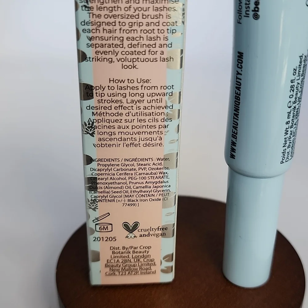 Beautanig Beauty Nourishing Volumizing Mascara